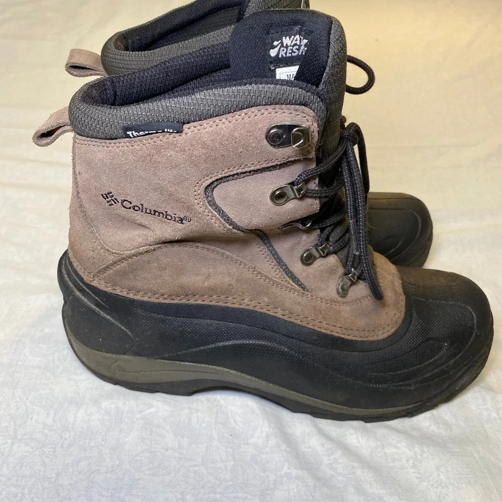 Columbia Cascadian Summit BM1168-255‎ Winter Boots Men's 9.5 Thermolite